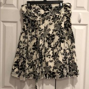 Off white (ivory) and black skirt